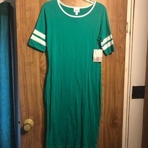 NWT Size M Julia
